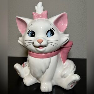 Disney’s Aristocats Marie cookie jar